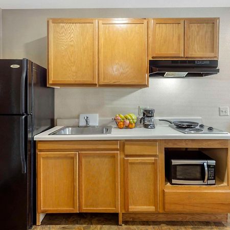 Woodspring Suites Raleigh Garner Edmondson Exteriör bild